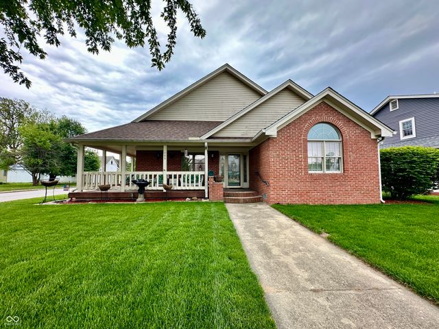 889 E Washington Street, Martinsville, IN 46151