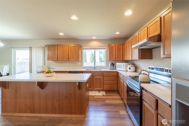 17804 15th Avenue E, Spanaway, WA 98387