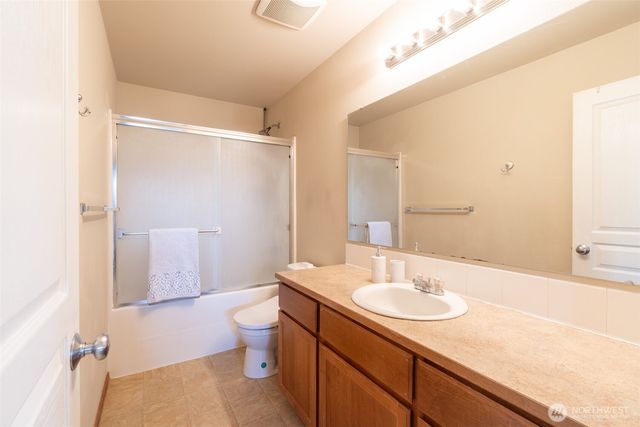 17804 15th Avenue E, Spanaway, WA 98387
