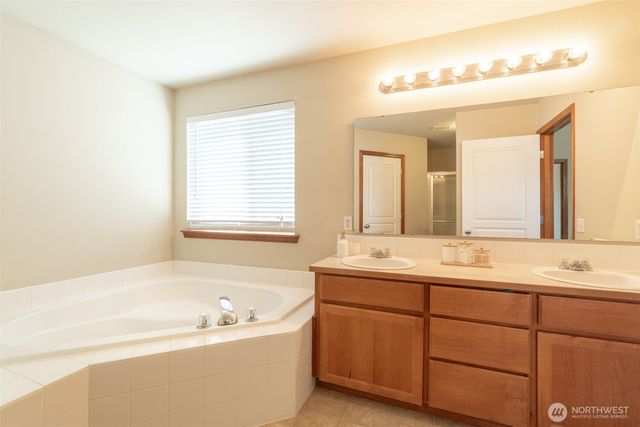 17804 15th Avenue E, Spanaway, WA 98387