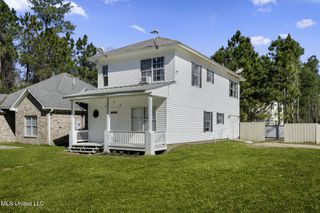 6154 E Quitman Street, Bay Saint Louis, MS 39520