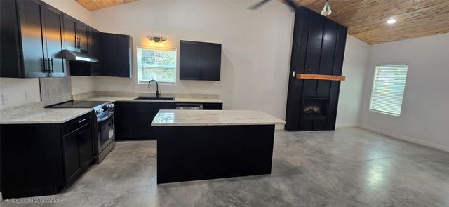 1036 Champ Lane, Springtown, TX 76082