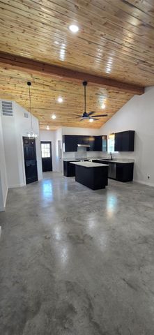 1036 Champ Lane, Springtown, TX 76082