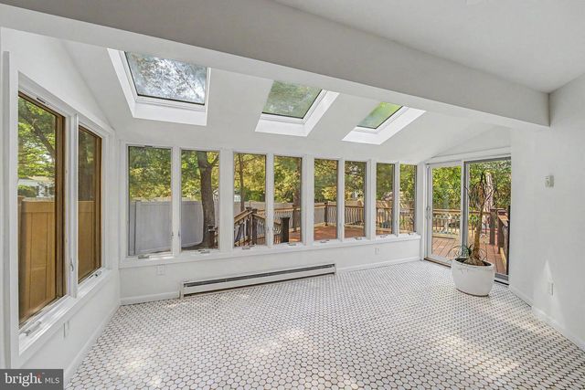 400 PLEASANT VALLEY AVE, Moorestown, NJ 08057