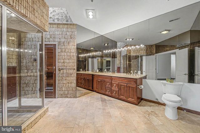 400 PLEASANT VALLEY AVE, Moorestown, NJ 08057
