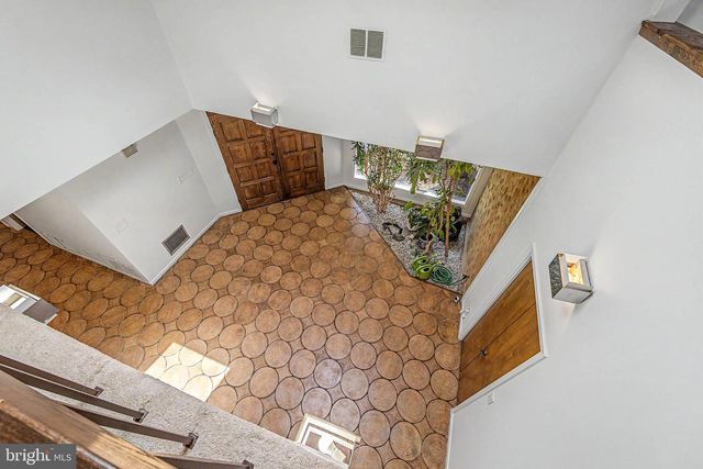 400 PLEASANT VALLEY AVE, Moorestown, NJ 08057