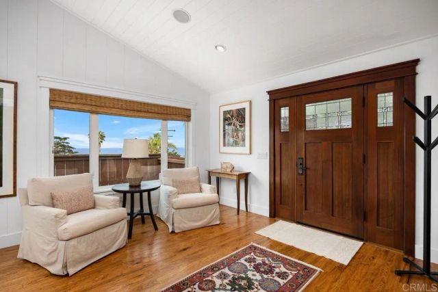 335 10th Street, Del Mar, CA 92014