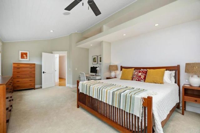 335 10th Street, Del Mar, CA 92014
