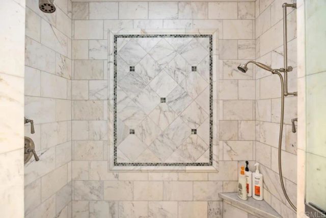 335 10th Street, Del Mar, CA 92014