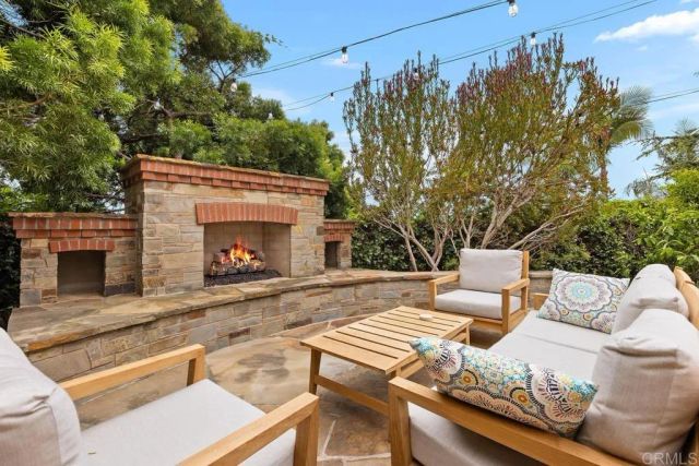335 10th Street, Del Mar, CA 92014