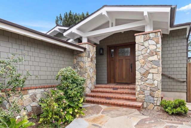 335 10th Street, Del Mar, CA 92014