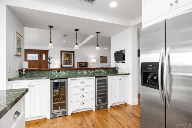 335 10th Street, Del Mar, CA 92014