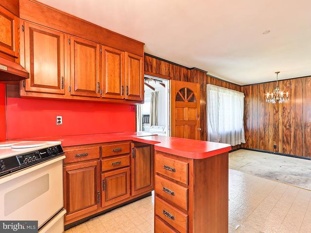 209 AUSTIN DR, Fairless Hills, PA 19030