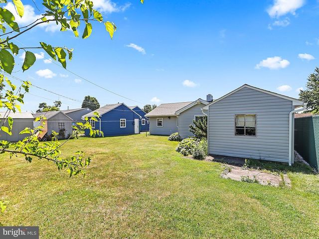 209 AUSTIN DR, Fairless Hills, PA 19030