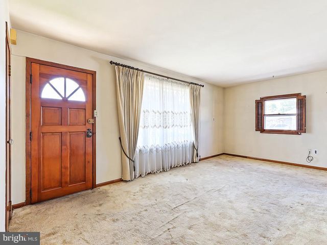 209 AUSTIN DR, Fairless Hills, PA 19030