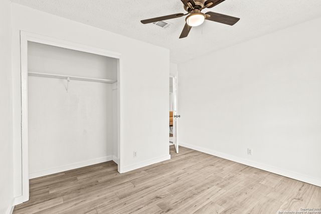 6411 Green Top, San Antonio, TX 78233