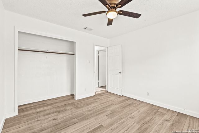 6411 Green Top, San Antonio, TX 78233