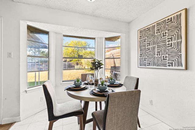 6411 Green Top, San Antonio, TX 78233