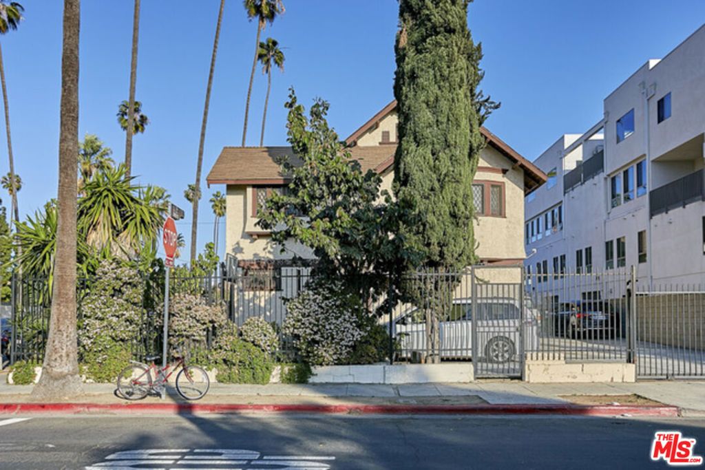 1100 Magnolia Avenue, Los Angeles, CA 90006 — photo 2