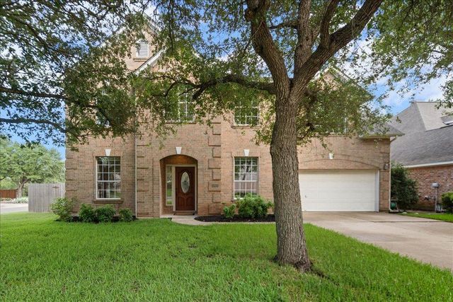 10801 Beachmont LN, Austin, TX 78739