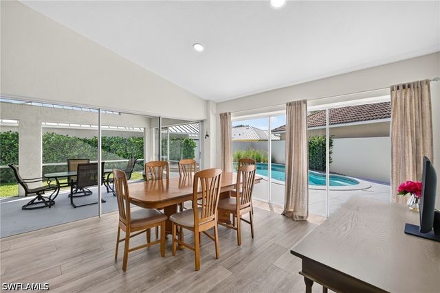 11055 Longshore WAY W, Naples, FL 34119