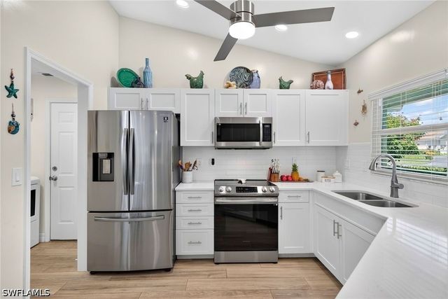 11055 Longshore WAY W, Naples, FL 34119