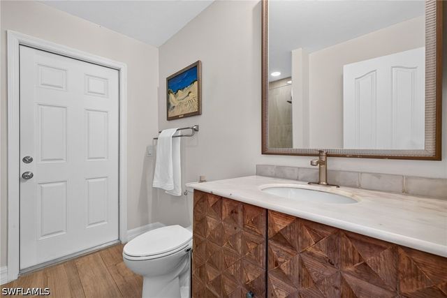 11055 Longshore WAY W, Naples, FL 34119