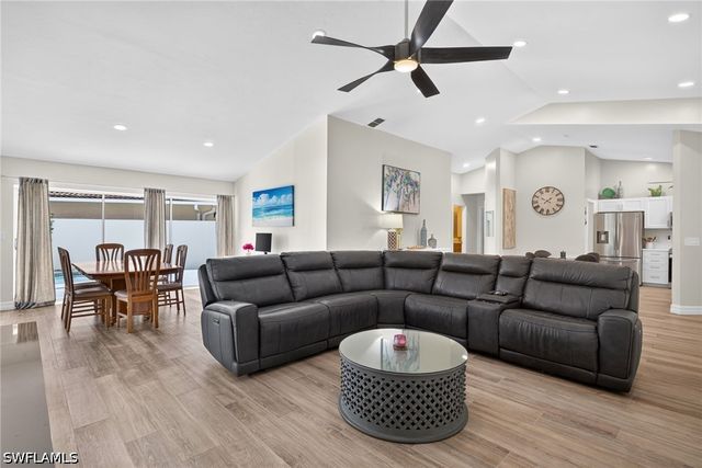 11055 Longshore WAY W, Naples, FL 34119