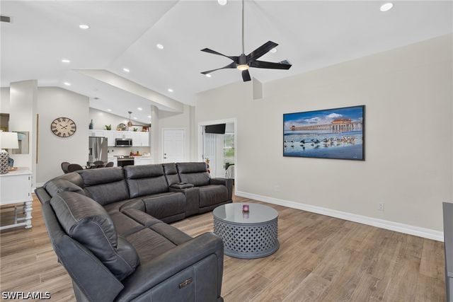 11055 Longshore WAY W, Naples, FL 34119