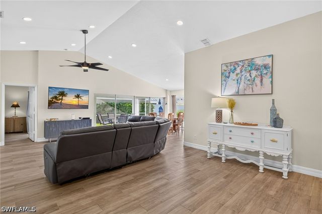 11055 Longshore WAY W, Naples, FL 34119