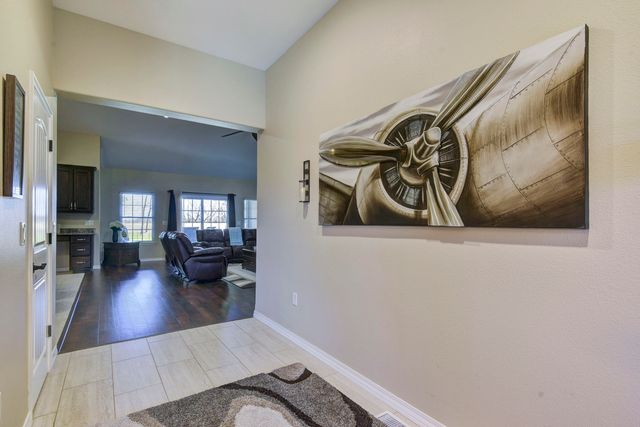 417 Silverwood Circle, Branson West, MO 65737