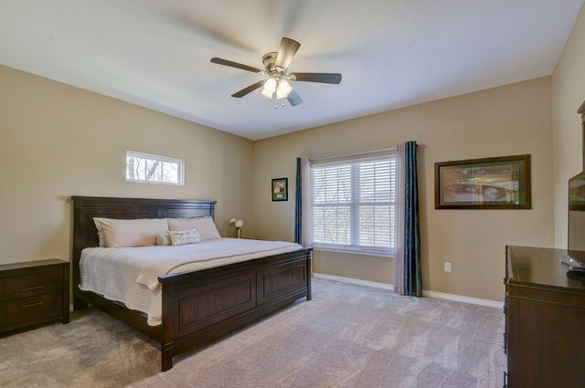 417 Silverwood Circle, Branson West, MO 65737