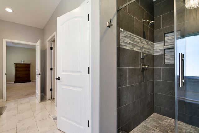 417 Silverwood Circle, Branson West, MO 65737