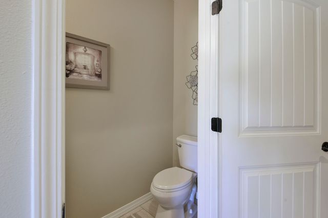 417 Silverwood Circle, Branson West, MO 65737