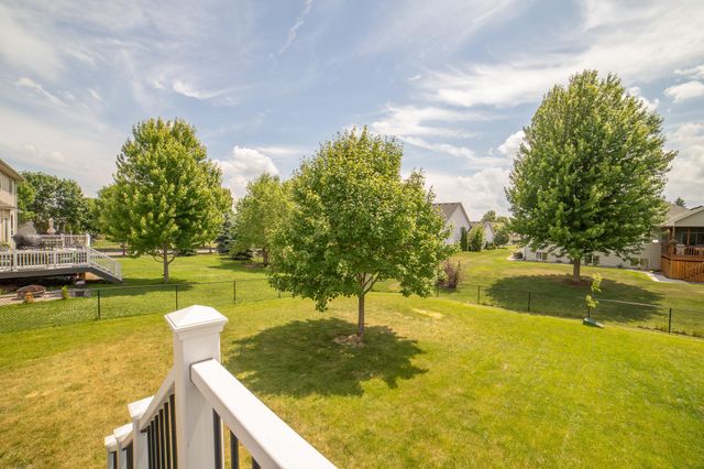 9499 Gander Lane, Minnetrista, MN 55375