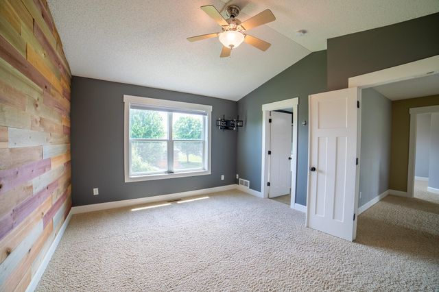 9499 Gander Lane, Minnetrista, MN 55375
