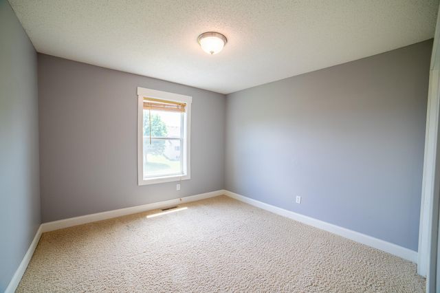 9499 Gander Lane, Minnetrista, MN 55375