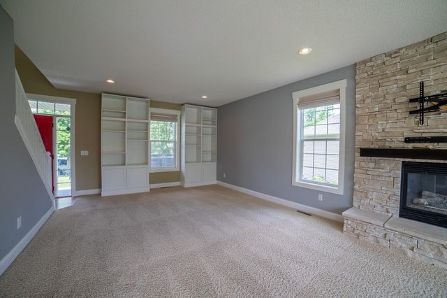 9499 Gander Lane, Minnetrista, MN 55375