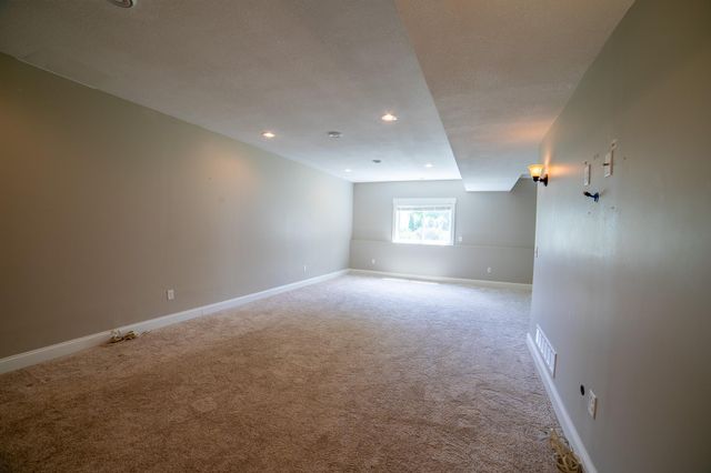 9499 Gander Lane, Minnetrista, MN 55375