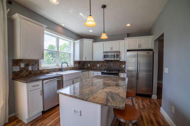 9499 Gander Lane, Minnetrista, MN 55375
