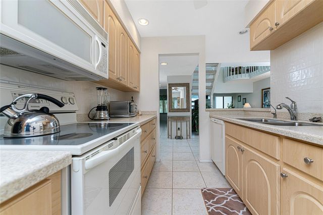 2950 N BEACH ROAD B522, Englewood, FL 34223