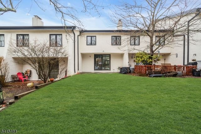 12 Dorado Dr 12E, Morristown Town, NJ 07960
