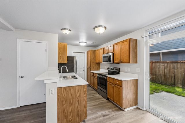 11522 7th Avenue Ct E, Tacoma, WA 98445