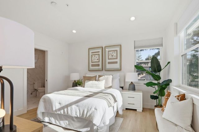 1972 Montecito Ave, Mountain View, CA 94043