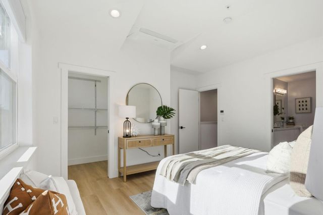 1972 Montecito Ave, Mountain View, CA 94043