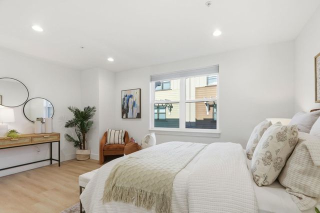 1972 Montecito Ave, Mountain View, CA 94043