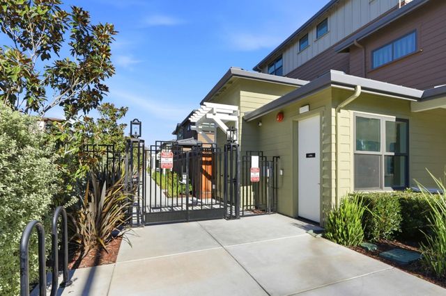 1972 Montecito Ave, Mountain View, CA 94043