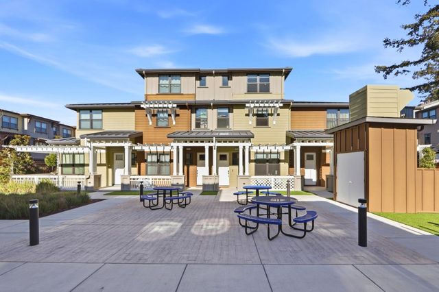 1972 Montecito Ave, Mountain View, CA 94043