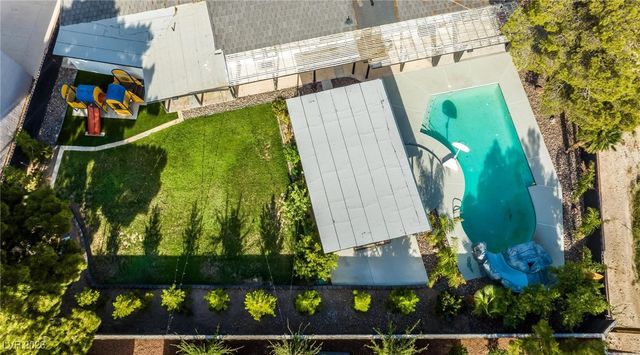 3021 Woods Drive, Las Vegas, NV 89108