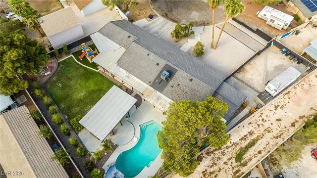 3021 Woods Drive, Las Vegas, NV 89108